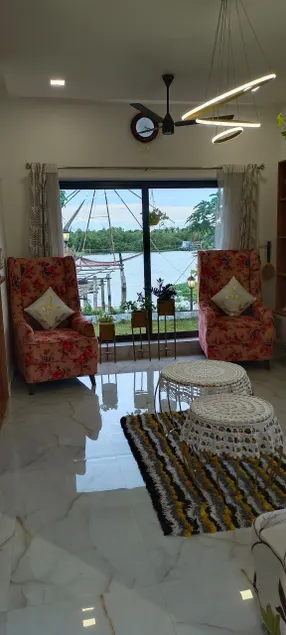 Antonio's River View - Image 1