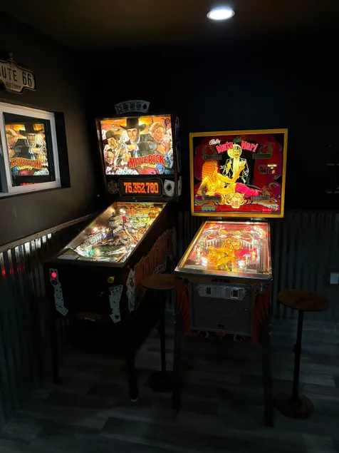 Pinball Paradise - Image 1