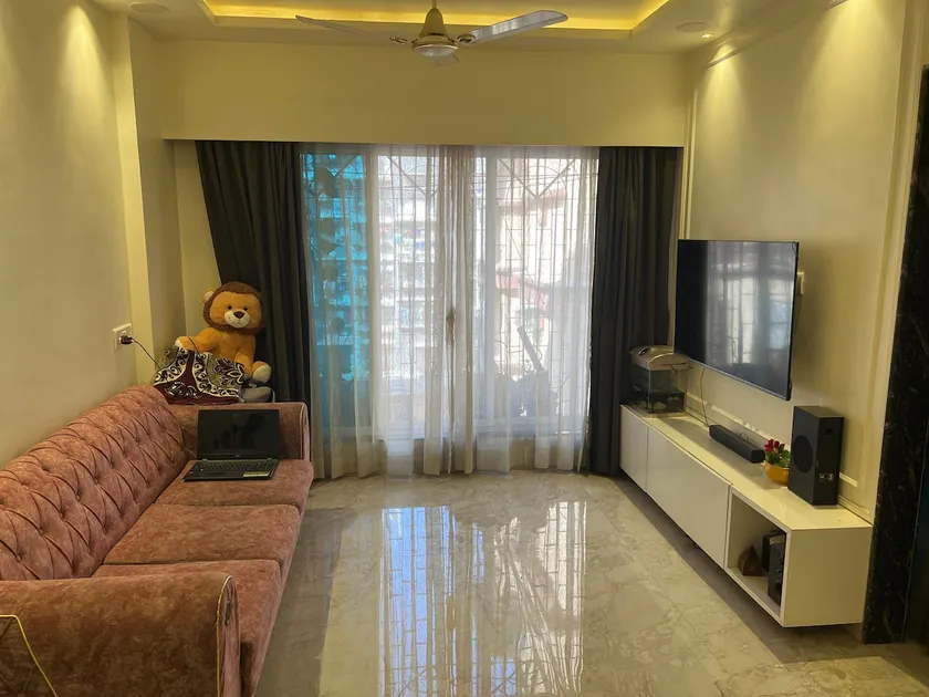 A luxurious 1 Bhk apartment - Image 1