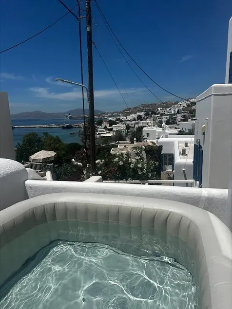 Mykonos Town Apartment with a View - Image 1