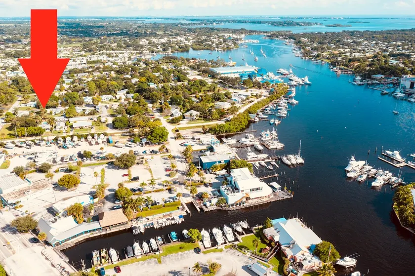 Walk to Waterfront Dining/Park Boat/Fish&BeachGear - Image 1