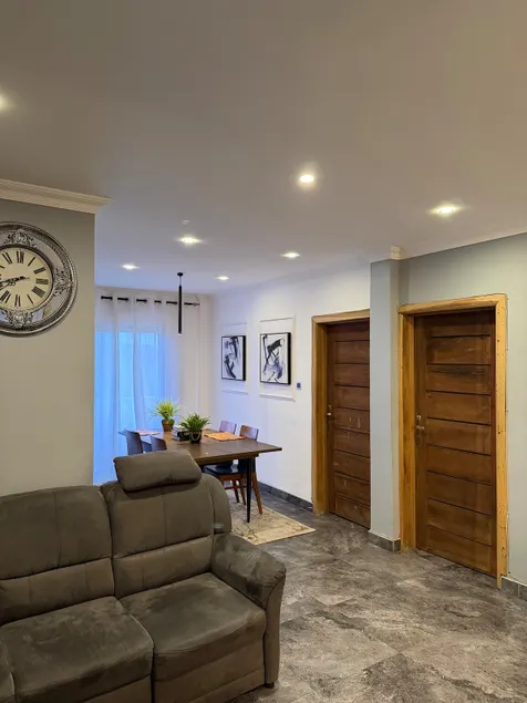 Comfy 2 Bedroom apartment Eastlegon - Image 1