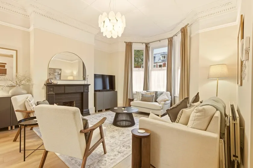 St Georges Apartment - North East Escapes - Image 1