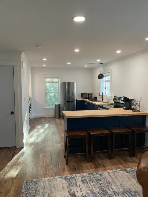 Ligonier Cozy and Comfortable In-town Location - Image 1