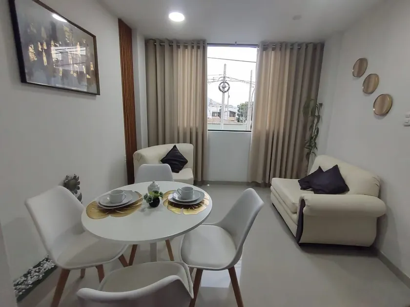Comfortable and centrally-located mini apartment. - Image 1