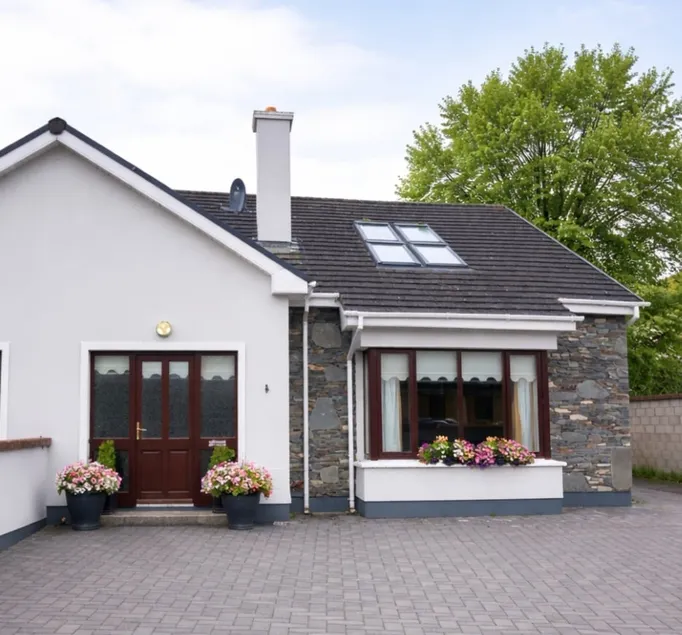 Nellie's Village Stay - Image 1