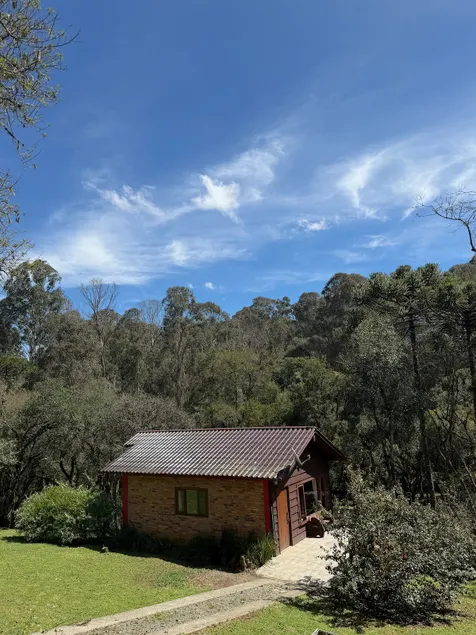 Family chalet 2 km from Urubici - Image 1