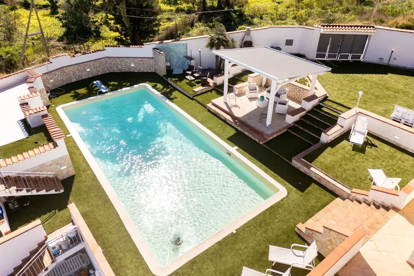 Villa Casty with private pool - Image 1