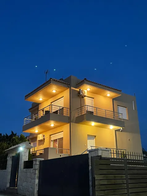 Dream Villa - Image 1