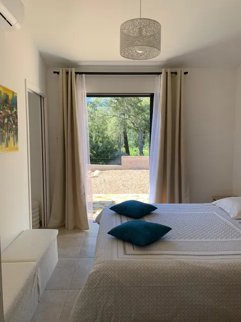Mini Villa, 15 minutes from Porto Vecchio - Image 1