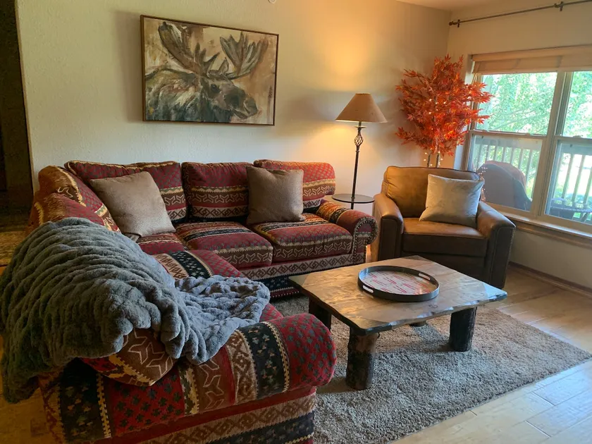 Super location & value 3 bed Condo near Vail/BC - Image 1