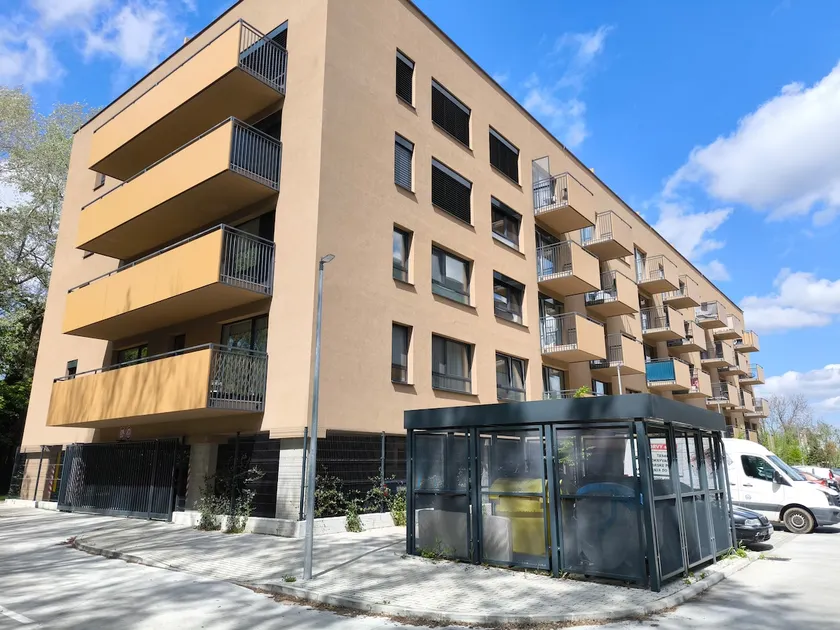 modern apartment - Image 1