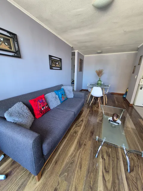 Comfortable and cozy 2-bedroom, 1-bathroom apartment - Image 1