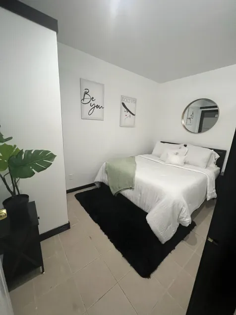 Private Apartment Near UBS Arena &JFK - Image 1