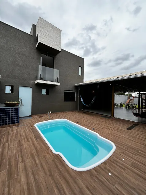 Casa Tigê, the 7-bedroom studio house - Image 1