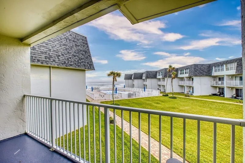 Car-free beach + Spacious + Family favorite - Image 1