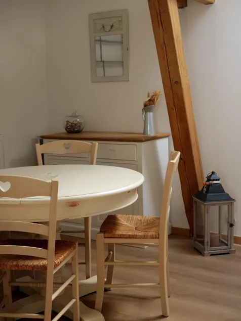 Charming and bright apartment in Champagne - Image 1