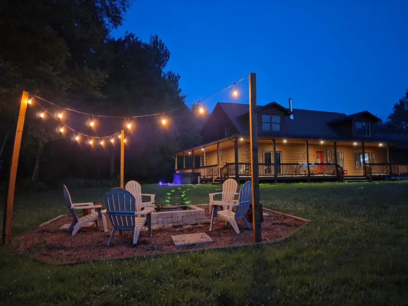 spacious Hideaway | Jacuzzi+Games - Image 1