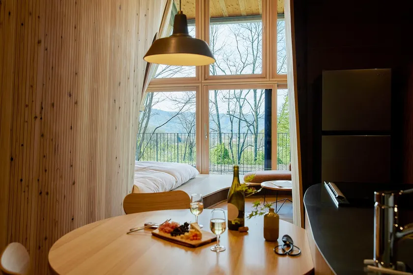 15 minutes from Karuizawa Station｜A cabin in harmony with nature in a forest at an altitude of 1000m｜SANU 2nd Home Karuizawa 1s... - Image 1