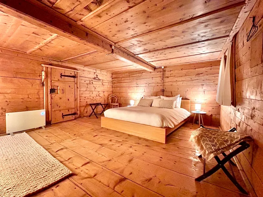 Chesa Antica - Historic Charm and Alpine Relaxation - Image 1