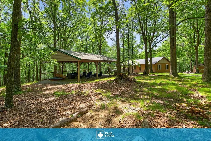 Cozy cabin near Lost River w/hot tub & fire pit - Image 1