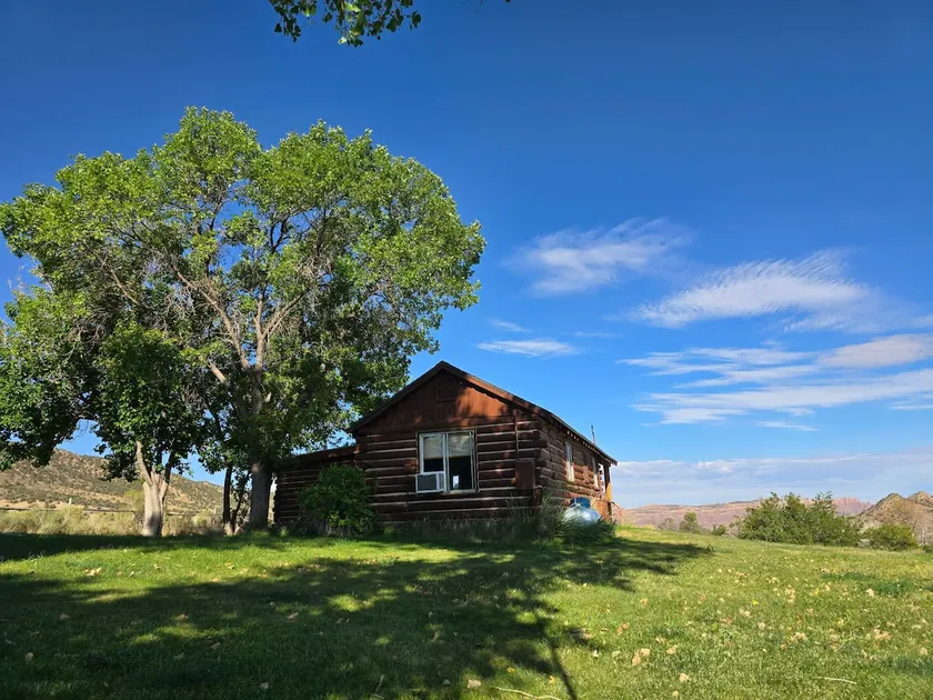 Pack Creek ~ Trails End. Affordable Cabin - Image 1