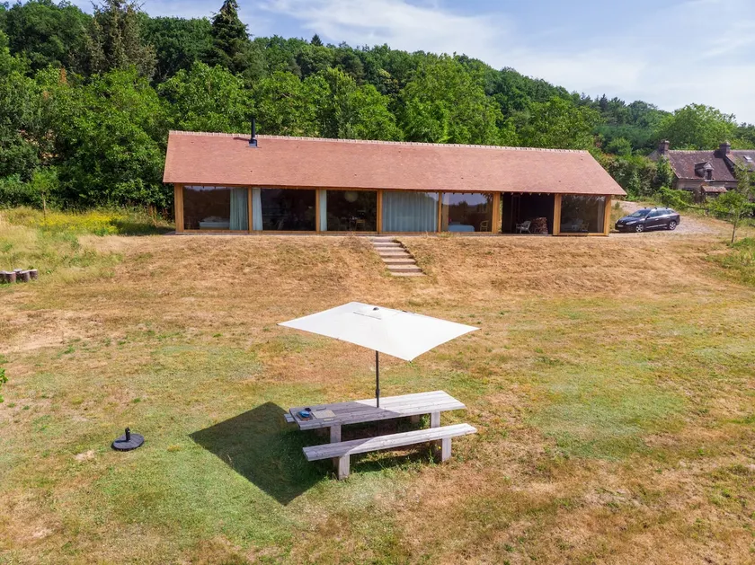 Elegant Architectural House - Idylliq Collection - Image 1