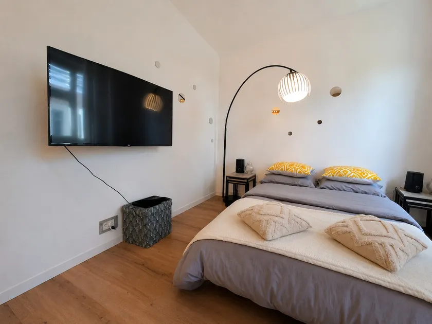 Spacious Rose Duplex | Gare 10 Min | Basel 25 Min - Image 1