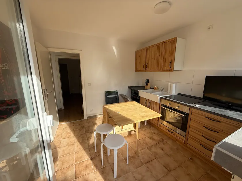 Trade fair fitter 2-room apartment - Image 1
