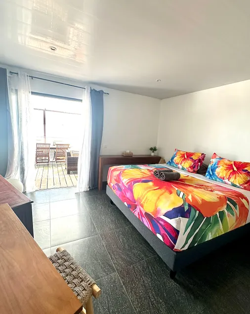The Rainbow Suite Rental - Image 1