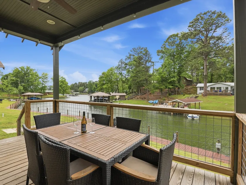 Lakefront Villa @ Bay Pines- Unit 8 - Image 1