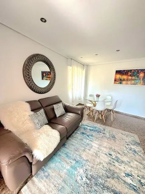 Playa del Pinar home - Image 1