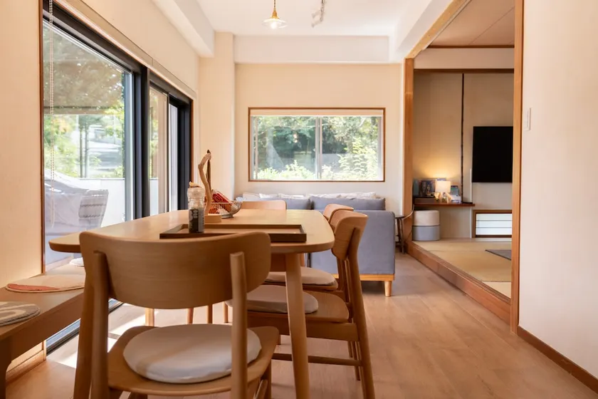 Spend a holiday with your dog: A house with a spacious deck and wooden furniture (sauna/BBQ) - Image 1