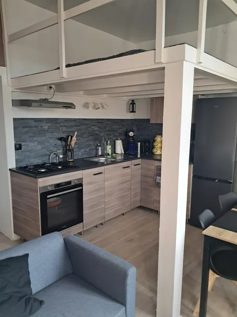 Renovated F2 apartment. - Image 1