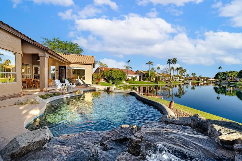 Waterfront in Ocotillo, 4BR, 2BA, Heated Pool - Image 1