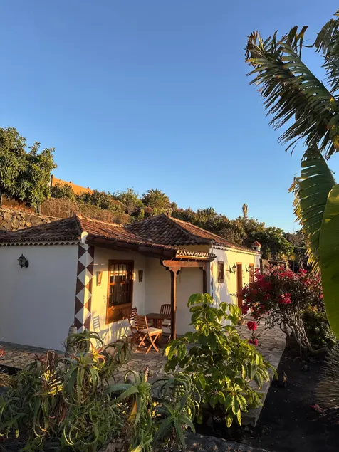 Los Mangos Rural House - Image 1