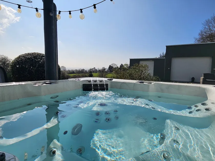 Accommodation with private Jacuzzi - Deauville Touques - Image 1