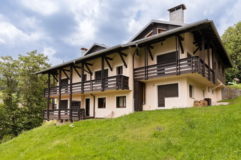 Comfort in the heart of Campiglio - Image 1