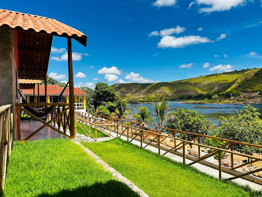 Riverside Cabins - Image 1
