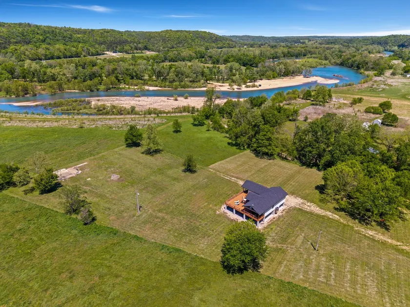 Secluded River Access and Spacious Patio - Gorgeous Nature Retreat - Image 1