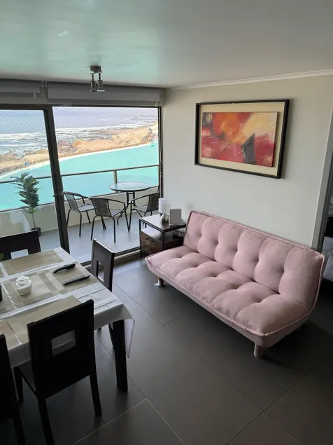Beautiful apartment with navigable lagoon - Image 1