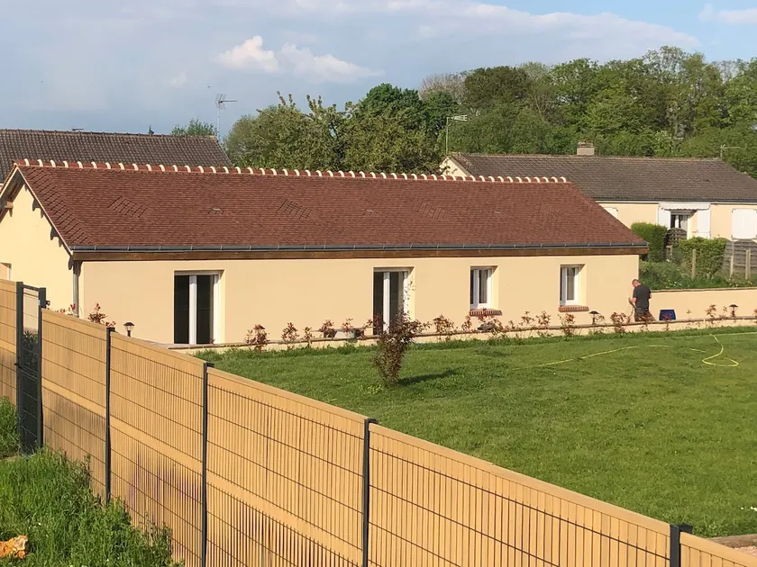 Private house Senonches - Image 1