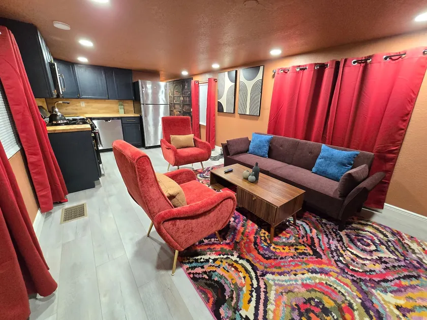 Boho Modular Home Near Advent and Lake Fairview - Image 1