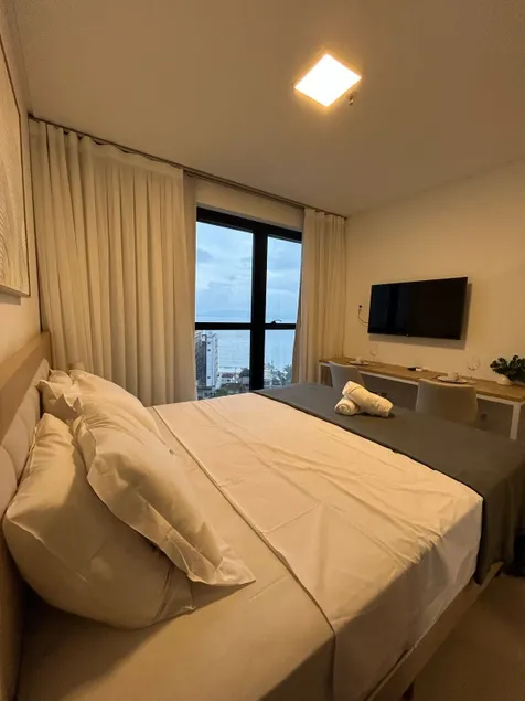 TOP Studio B 13th Floor SEA View with Kitchen - Image 1