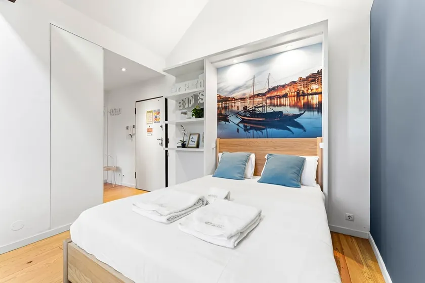 GuestReady - Old City Design Apartments - Image 1
