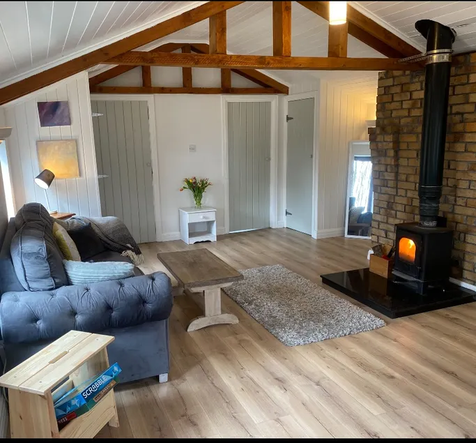 Escape to Honey Bee Cabin (Pet welcome) - Image 1