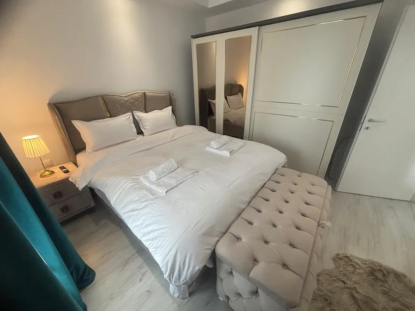 COSMO1 ,2 Rooms,2 Beds,1 Parking,Shopping&Swimming - Image 1