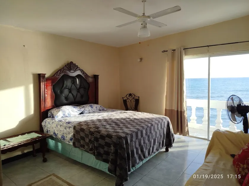 Ocean View Villa - Image 1