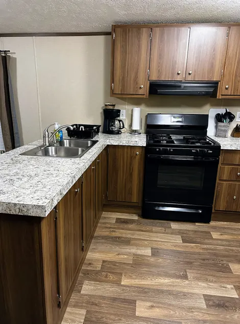 City’s Edge, 3 Bed (K,Q,T) 2 Full Bath, Laundry - Image 1