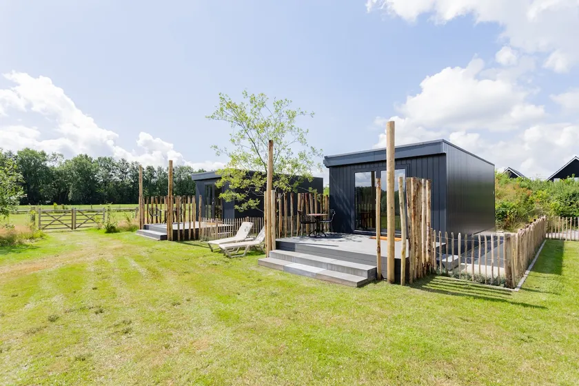 Tiny house XL - Vakantiepark De Kremmer - Image 1